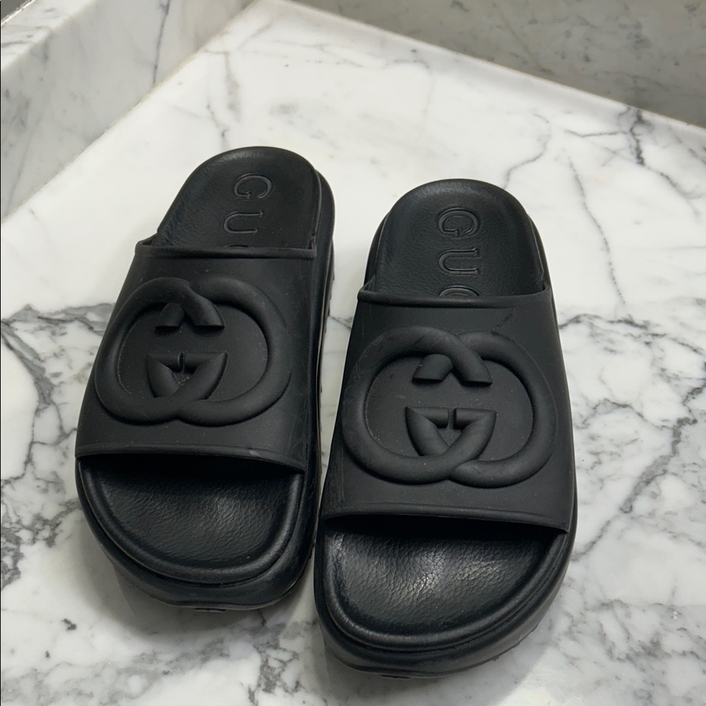 Gucci Black Embossed platform Logo Slides